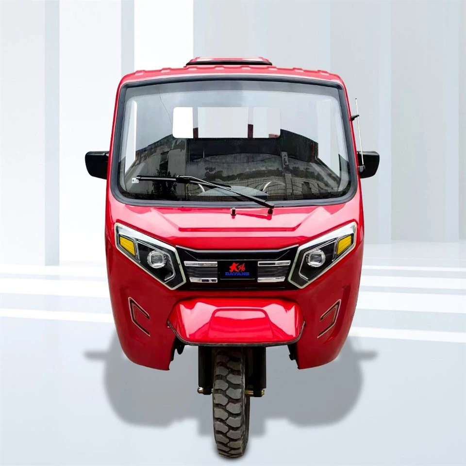 250cc variklis greitėja efektyviai ir turi stiprią apkrovą